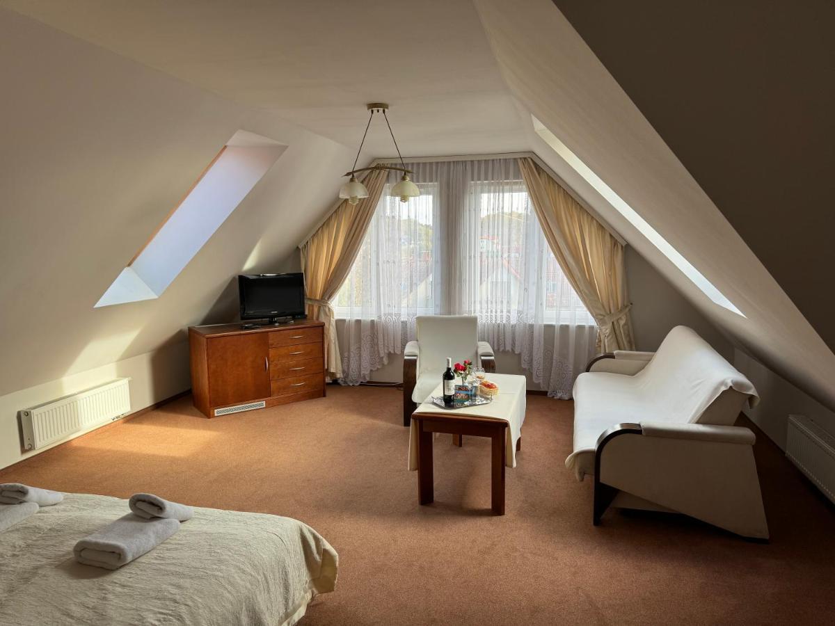 Hotel Politechnika Warszawska Osrodek Wypoczynkowy Sarbinowo Exteriér fotografie