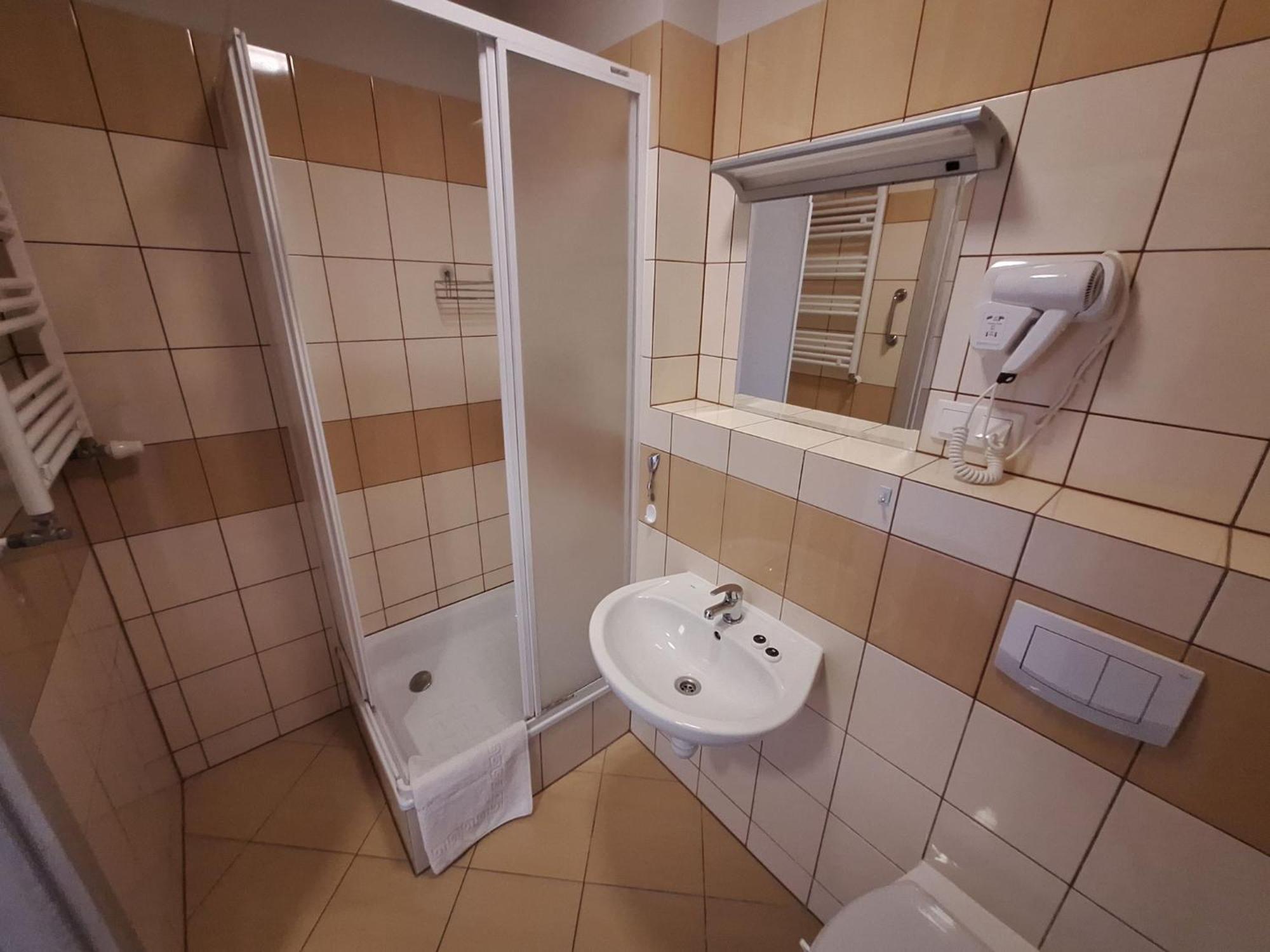 Hotel Politechnika Warszawska Osrodek Wypoczynkowy Sarbinowo Exteriér fotografie